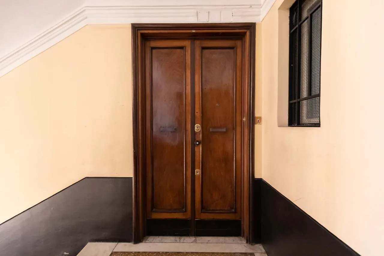 Prestigious Apartment At The Vatican Rome